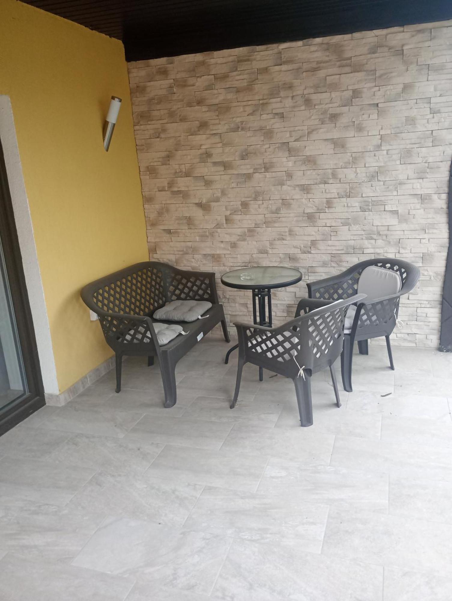 Izabella Guest House 萨彻勒 外观 照片